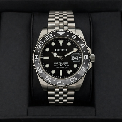 Submariner Bruce Wayne